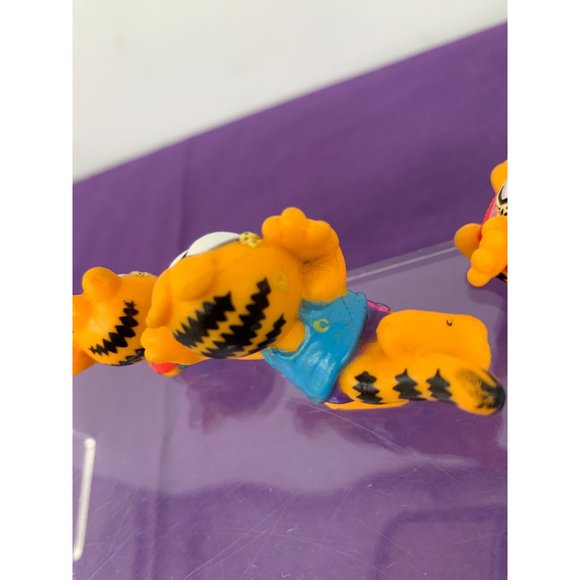 Garfield PVC 2 Inch Toys Collectables Figurines Cake Toppers 1981 Lot of 3 - Picture 4 of 11